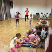 „ZUMBA integruje, ZUMBA ciało kształtuje- zajęcia dla wszystkich