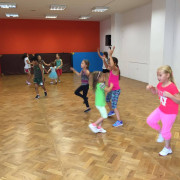 „ZUMBA integruje, ZUMBA ciało kształtuje- zajęcia dla wszystkich
