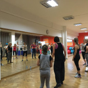 „ZUMBA integruje, ZUMBA ciało kształtuje- zajęcia dla wszystkich