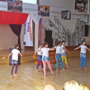 Taneczne zakończenie semestru na Ursynowie 18.06.2017