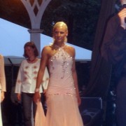 Agata Kawińska i Piotr Purchała - pokaz tańców standardowych w Ogrodach Frascati