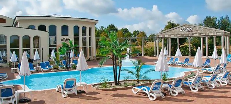 Riviera Camp 2013